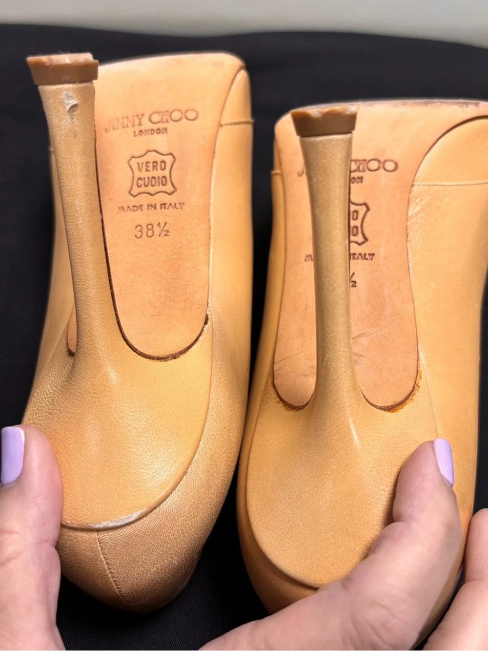 Jimmy Choo Tan Leather Pointed-Toe Pumps EU 38.5 US 8 With a 4” heel